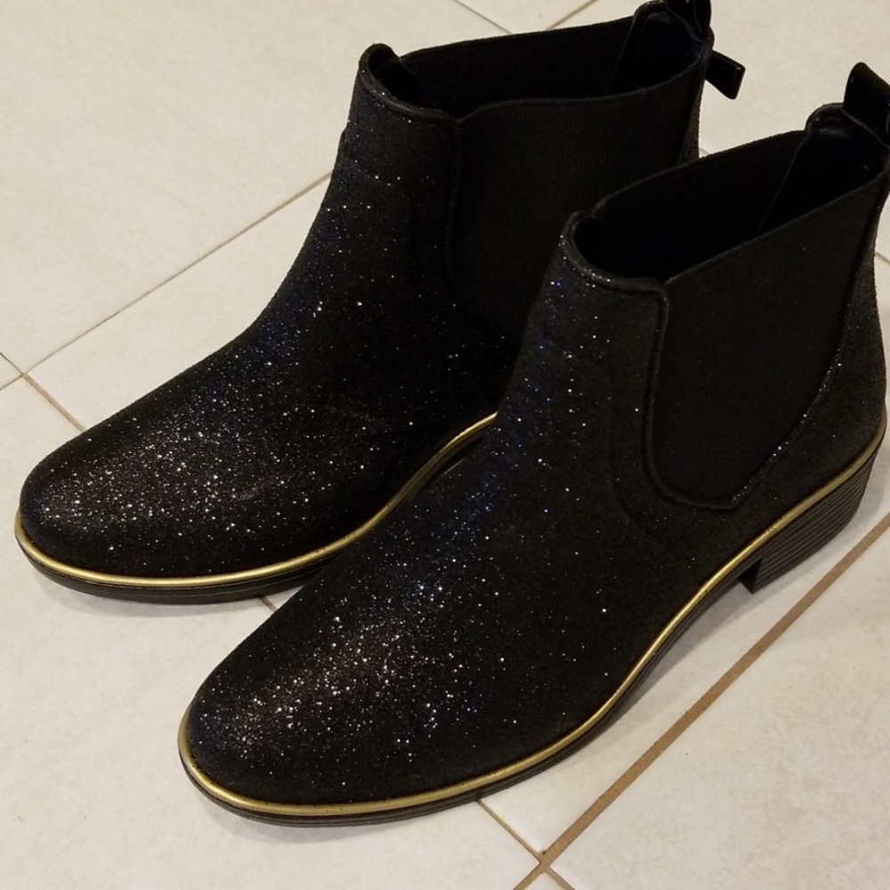 KATE SPADE NEW sparkling booties size 9